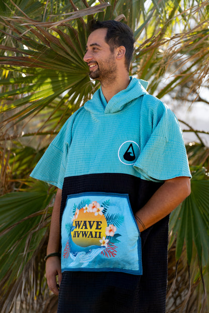 Wave Travel Poncho PAHOA