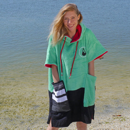 Wave Style Poncho DOS At The Beach